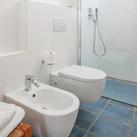 In Quiet And Environment With Swimming Pool Apartment Modigliana