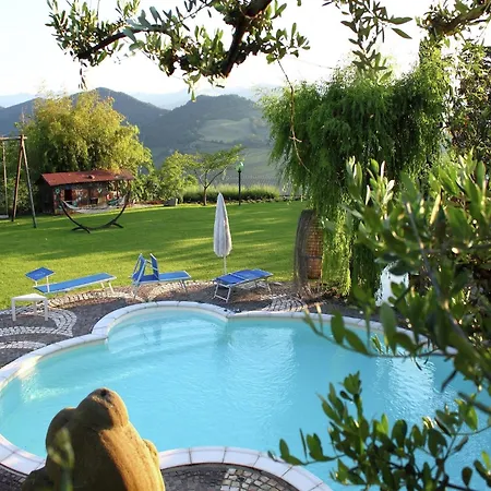 In Quiet And Environment With Swimming Pool Апартаменты *