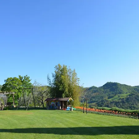In Quiet And Environment With Swimming Pool *