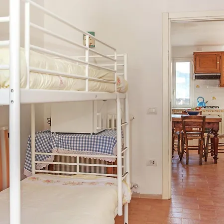 Daire In Quiet And Environment With Swimming Pool *