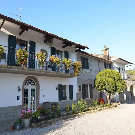 In Quiet And Environment With Swimming Pool Apartamento Modigliana