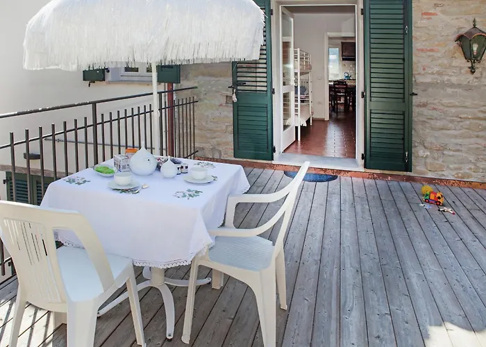 In Quiet And Environment With Swimming Pool