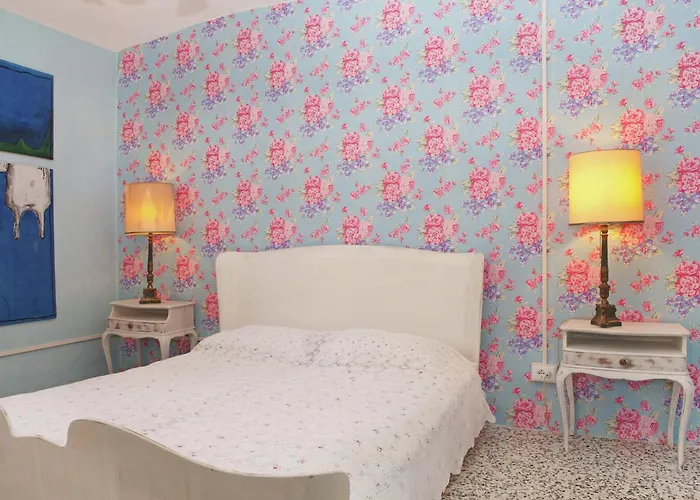 Appartement In Quiet And Environment With Swimming Pool