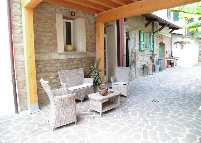 In Quiet And Environment With Swimming Pool Modigliana