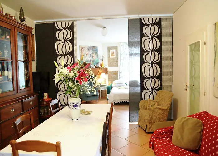 Appartement In Quiet And Environment With Swimming Pool *