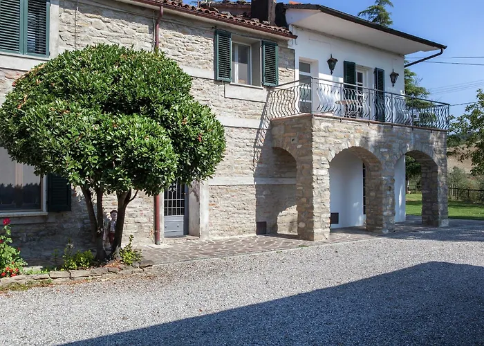 In Quiet And Environment With Swimming Pool Modigliana