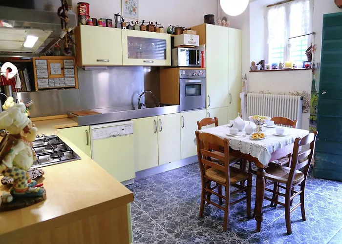 In Quiet And Environment With Swimming Pool Modigliana